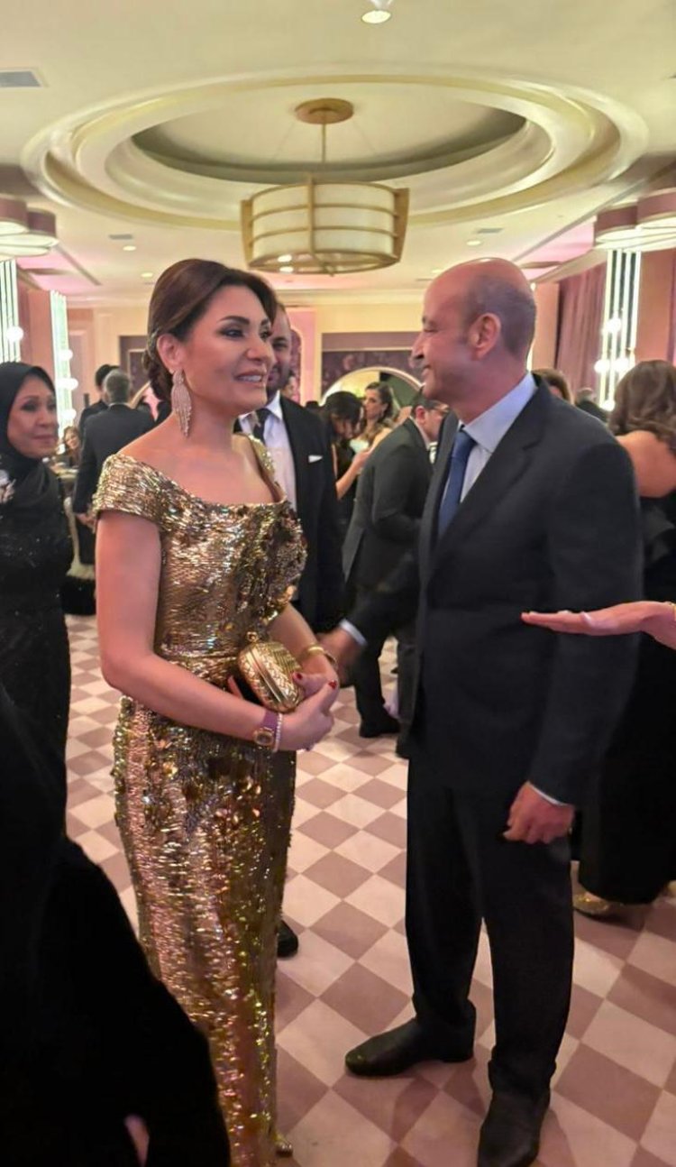 خاص| أول ظهور لعمرو أديب بصحبة سيدة الأعمال دينا طلعت