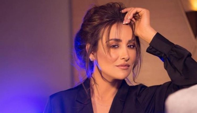 "ولا ظالم إلا سيبلى بأظلم".. تعليق غامض من كندة حنا بعد حريق لوكيشن "النويلاتي" عقب استبعادها منه