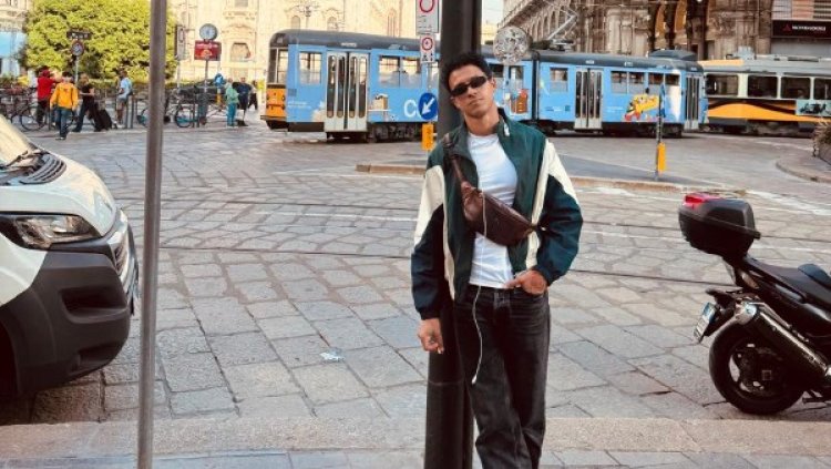 عصام عمر فى إيطاليا من أجل تحضيرات فيلمه الجديد "بيتزا"