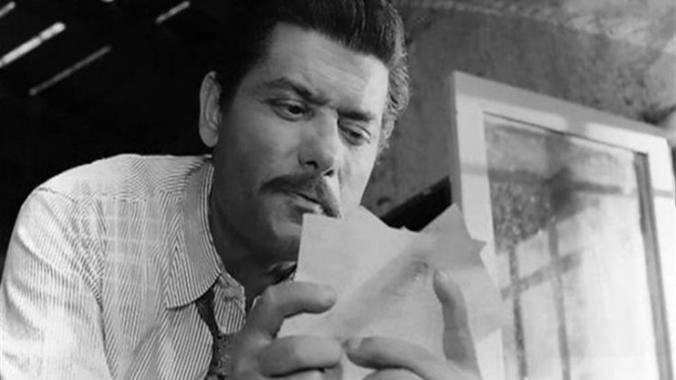 في ذكرى عرضه.. «البوسطجي» من فلسفة ديستويفسكي إلى واقعية حسين كمال الصادمة