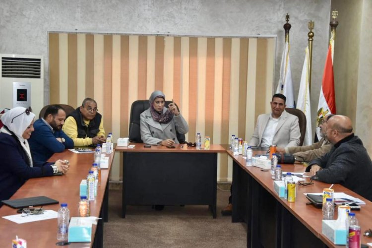 ننشر تفاصيل اجتماع المستثمرين وأصحاب المصانع والشركات بجهاز السويس اليوم