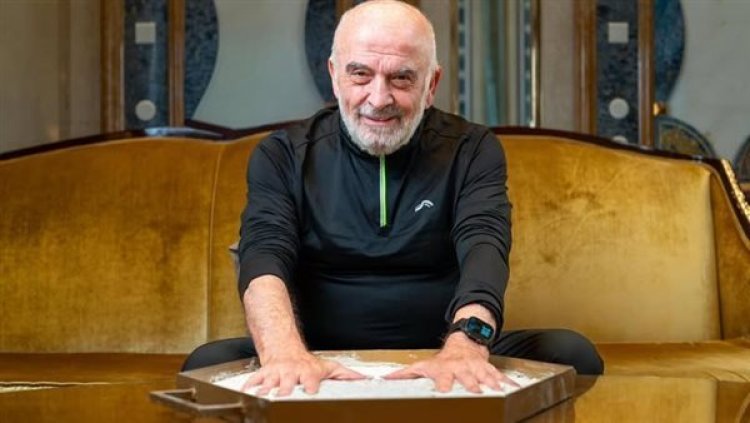 سلوم حداد يضع بصمته على "حائط الشهرة" في موسم الرياض تكريمًا لمسيرته الفنية