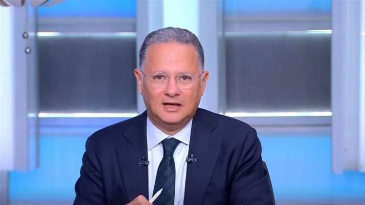 بكلمات مؤثرة.. شريف عامر يستعيد ذكرى والده الراحل: وحشتني يا عم منير