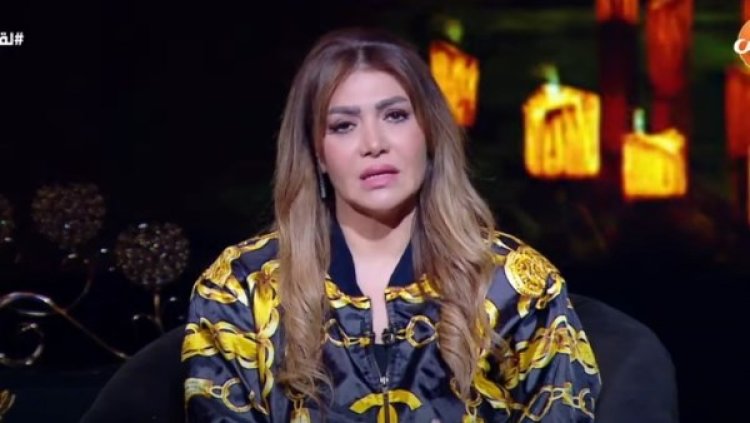 لقاء سويدان: زواجي من حسين فهمي بدأ بحب حقيقي