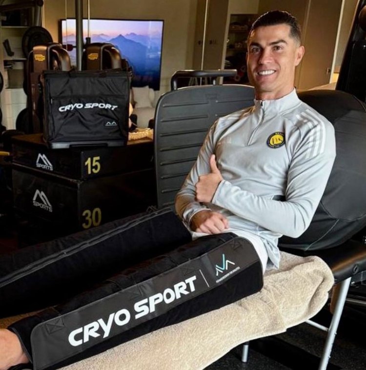 إصابة عضلية تبعد رونالدو.. نجم النصر يسافر إلى إسبانيا ويلحق بجورجينا