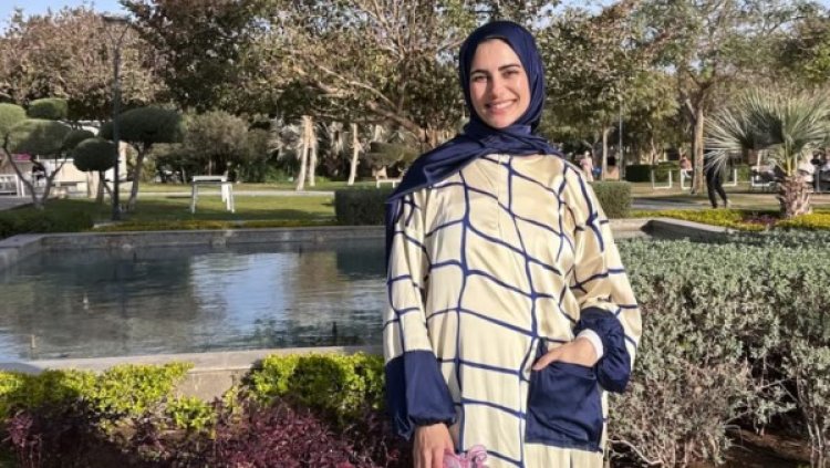 بإسدال الصلاة.. الفنانة ولاء شريف تهنئ متابعيها بعيد الفطر