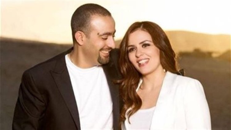منفصلين من 6 شهور.. أحمد السقا يعلن طلاقه رسميًا من زوجته الإعلامية مها الصغير