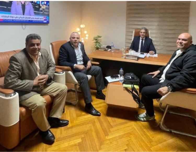 بعد التحقيق معه.. نقابة الإعلاميين تكتفي بوقف الإعلامي تامر عبد المنعم أسبوعًا فقط