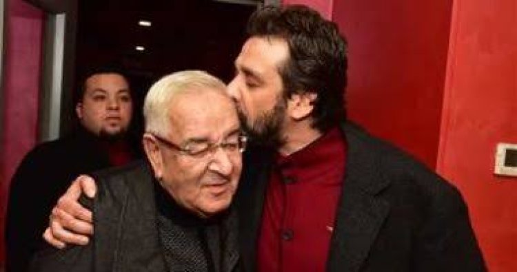 المخرج محمد عبد العزيز: تعرضت لضغط شديد حتى أوافق على دخول نجلي كريم عالم الفن.. فيديو