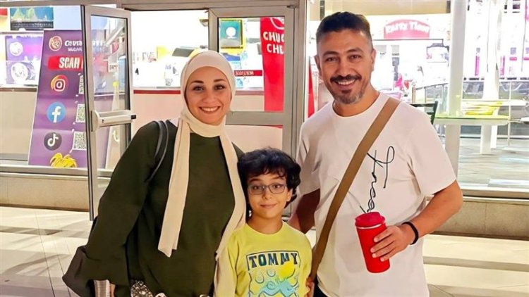 كمال عطية يروي معاناته مع تأخر الإنجاب: "شبه كل الناس بحلم بحتة عيل"
