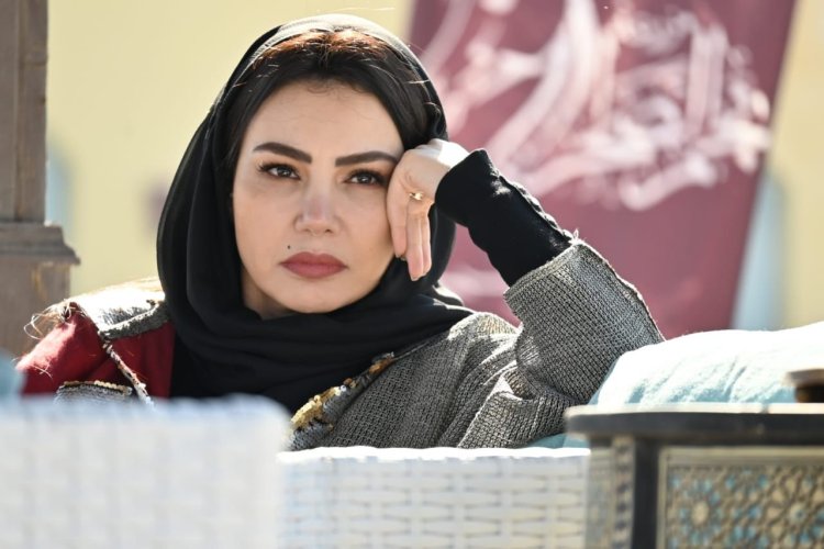 دينا فؤاد تتصدى لسهر الصايغ وتفرض سيطرتها فى الحلقة 13 من "حكيم باشا"