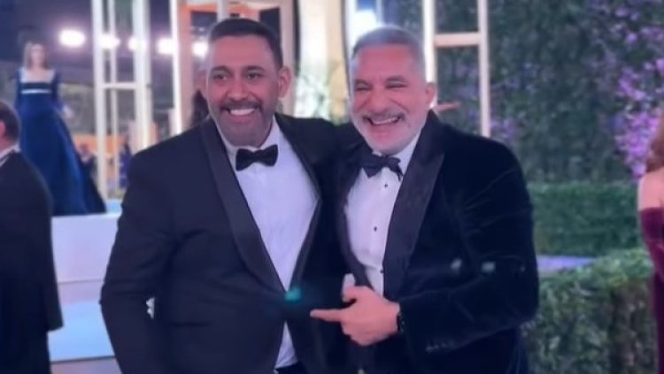 صلح عمرو مصطفى وباسم يوسف بعد خلاف لسنوات منذ ثورة يناير 2011