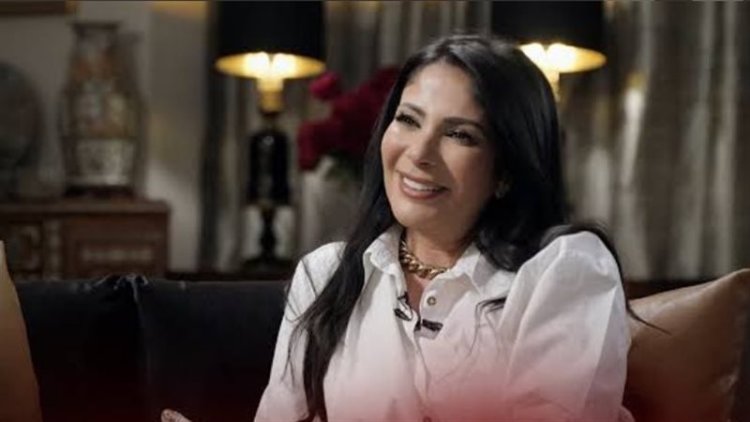 منى زكي تكشف عن ملامح من طفولتها: "كنت بلعب دايمًا مع الأولاد.. وده كان يضايق أخويا وأهلي"