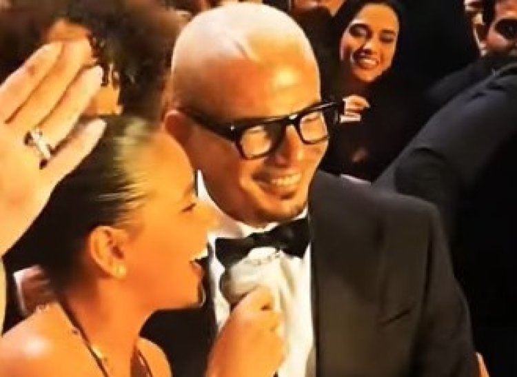 عمرو دياب يشارك ابنته جنا الغناء في حفل زفاف مدير أعماله بأغنية «خطفوني»