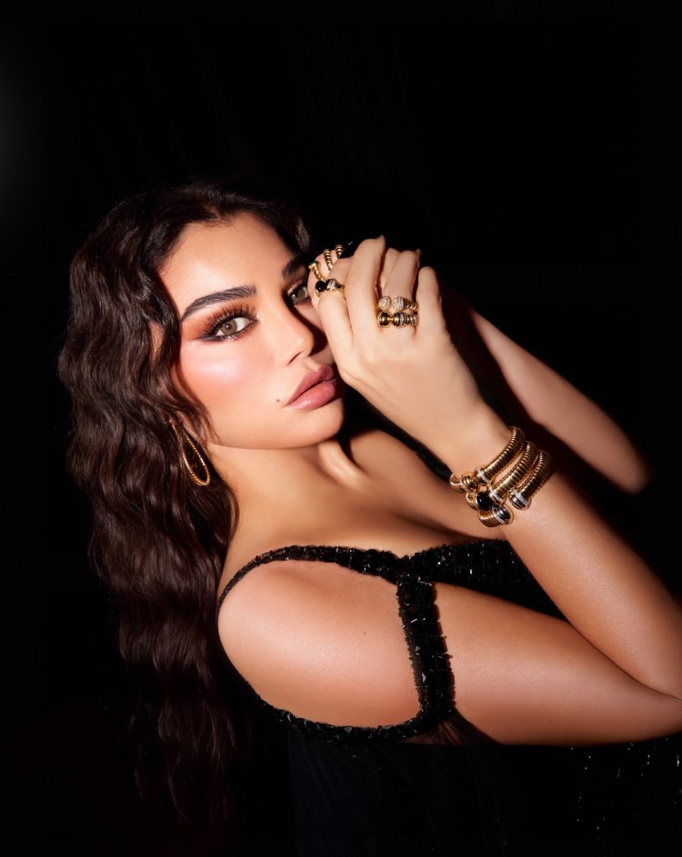 لم يعد الأمر يقتصر على سوبرمان.. هيفاء وهبى تتوج نجاح ألبومها الجديد بكليب " سوبر وومن "