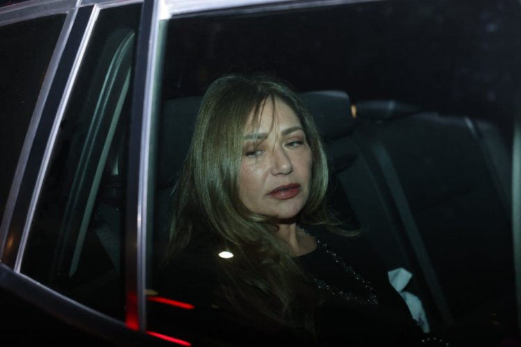 «شوبير» وخالد يوسف وأمير كرارة وصابرين وليلى علوي في عزاء الفنان سليمان عيد