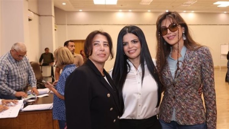 الفنانة ريهام حجاج تدلى بصوتها فى انتخابات مجلس النواب