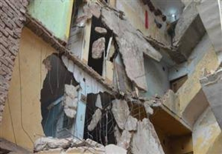 إصابة شخصين إثر انهيار جزئي بعقار مكون من 4 طوابق بالقاهرة