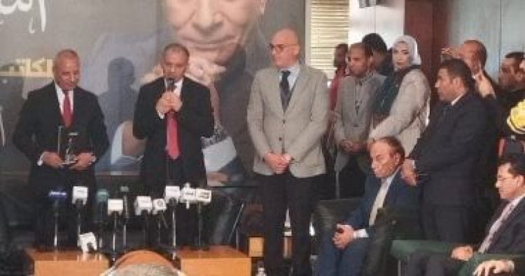 بحضور نخبة من الشخصيات العامة والإعلامية..  الإعلامي أحمد موسى يحتفل بصدور كتابه الجديد " أسرار "