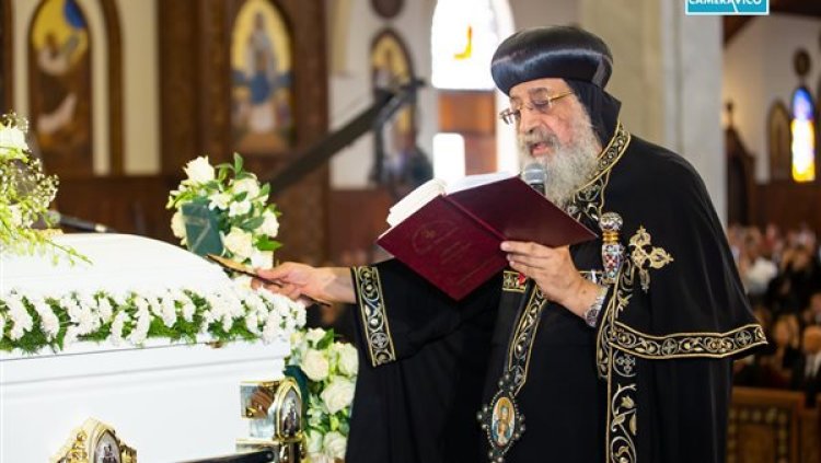 الكنيسة القبطية تطمئن على صحة البابا تواضروس الثاني بعد نجاح الجراحة بالنمسا