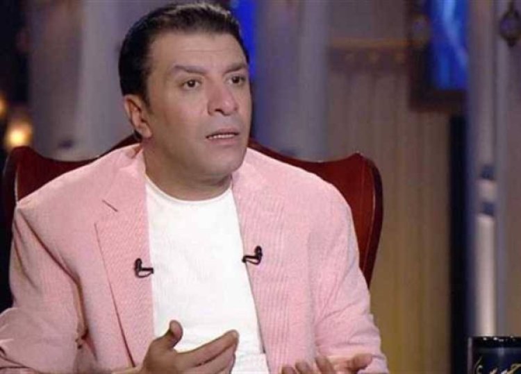 بعد الضجة التي أثارها  فيديو الشرقية.. مصطفى كامل يمنع دخول الهواتف إلى مكتبه بقرار إداري