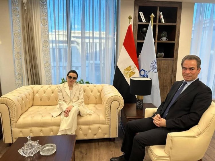 لأول مرة..  نجاة الصغيرة تزور مدينة الثقافة والفنون ومقر الوطنية للإعلام بالعاصمة الجديدة 