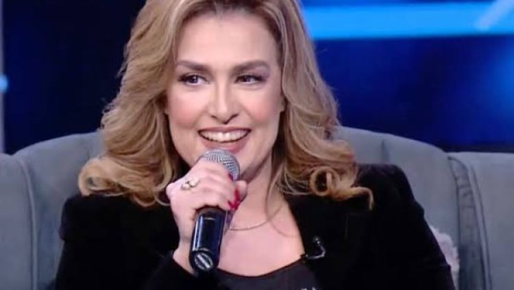 سيمون ترد بسخرية على تنبؤات ليلى عبد اللطيف: "الله يرحمني بقى!"