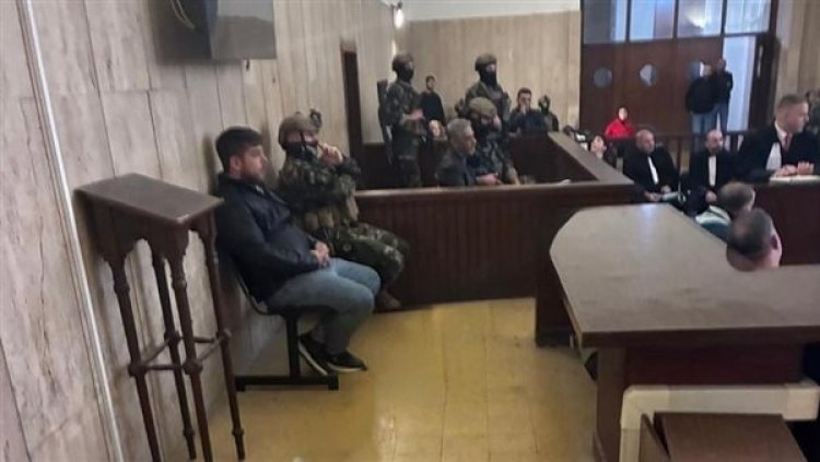 أحدث ظهور لفضل شاكر من داخل محكمة جنايات بيروت يثير الجدل
