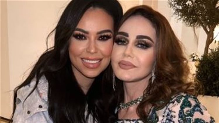 على هامش "موازين".. مروة ناجي عن لقائها بميادة الحناوي: كان حلم عمري أقابل أسطورة الطرب