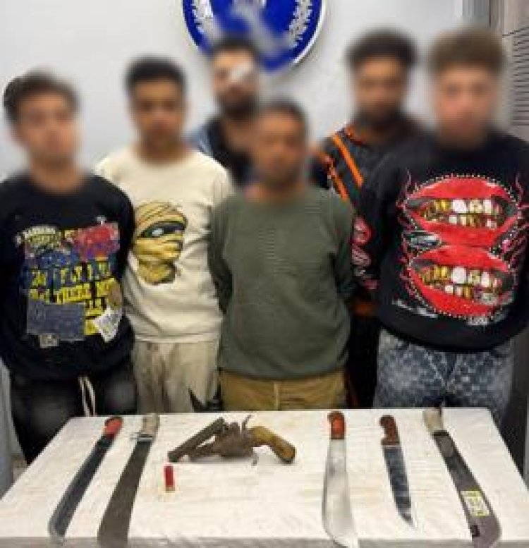 معاكسة فتاة تشعل مشاجرة مسلحة فى الزاوية الحمراء 