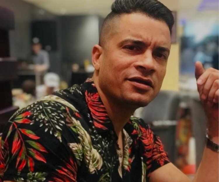 حسن شاكوش يهاجم فتاة الأتوبيس .. بتعمل تريند والشاب محترم