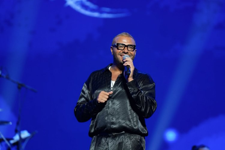 بالصور ..  رامي صبري يشعل جدة بحفل امتد لأكثر من ساعتين ونصف وتفاعل جماهيري عربي غير مسبوق