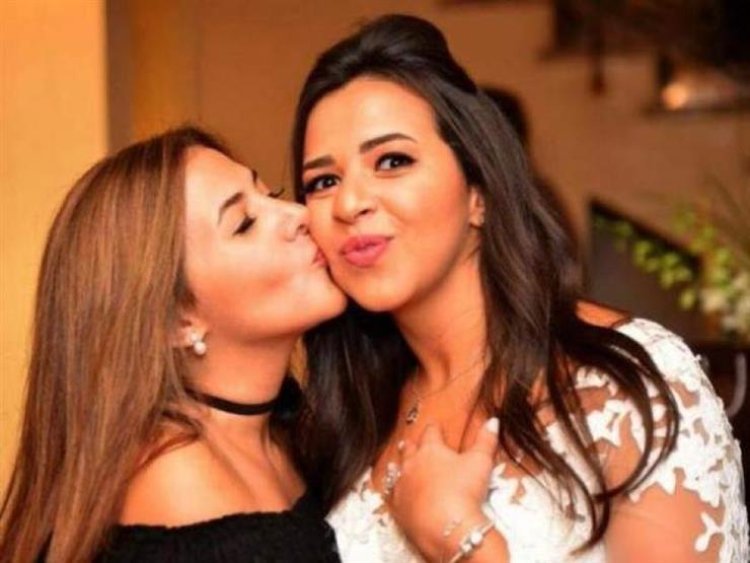إيمى سمير غانم تكشف سبب غياب شقيقتها دنيا عن افتتاح مهرجان البحر الأحمر السينمائي