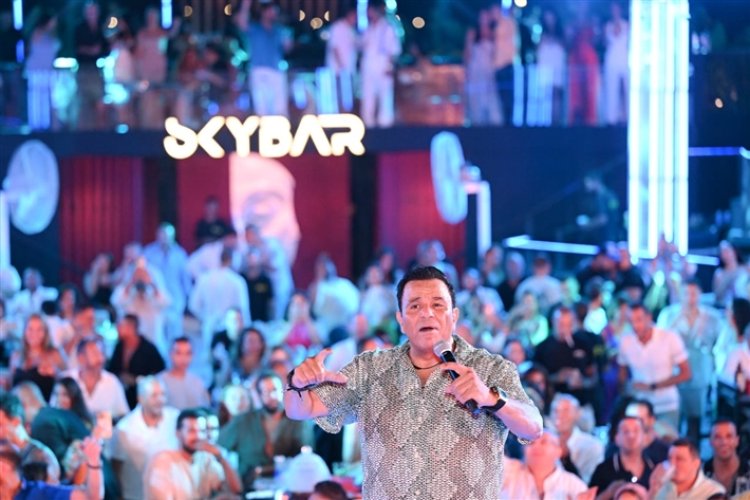 محمد فؤاد يختتم جولته الصيفية 2025 بحفل رائع في سكاي العلمين الجديدة