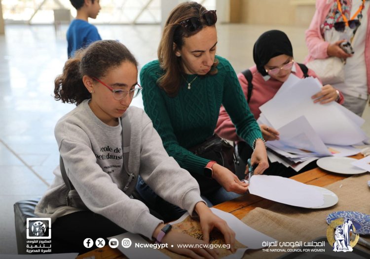 المجلس القومي للمرأة يشارك في متجر المصرية بالمتحف الكبير