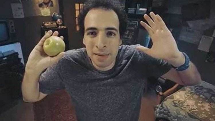 محمد الباز يهاجم الدحيح بعد حلقة نهاية عصر الفراعنة: مضلل وسطحي