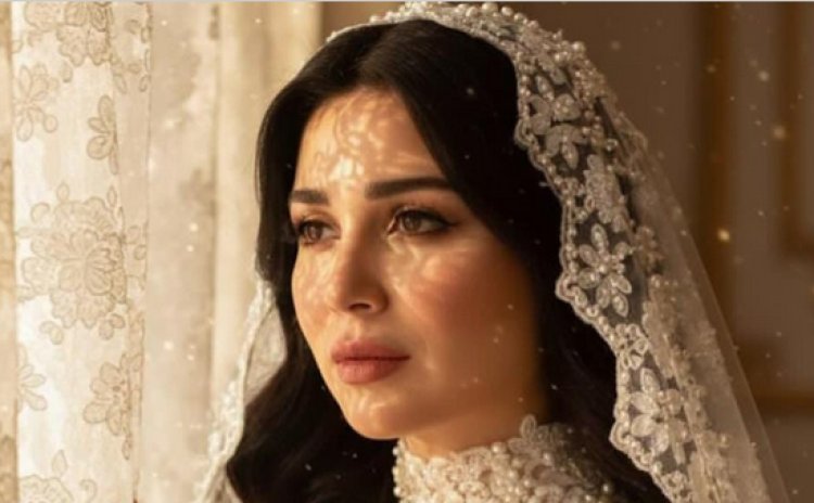 مي عز الدين تنشر صورا جديدة لها بفستان الزفاف