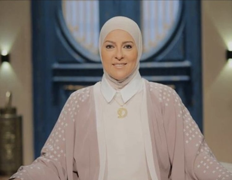 دعاء فاروق تهاجم تشبيه النساء بالسيارات: «عيب كده واعرفوا انتقوا ألفاظكم»