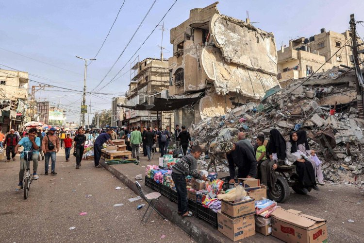 جراح فلسطيني شهير: الفرق بين الحرب على غزة هذه المرة وسابقًا أشبه بالفرق  بين فيضان وتسونامي