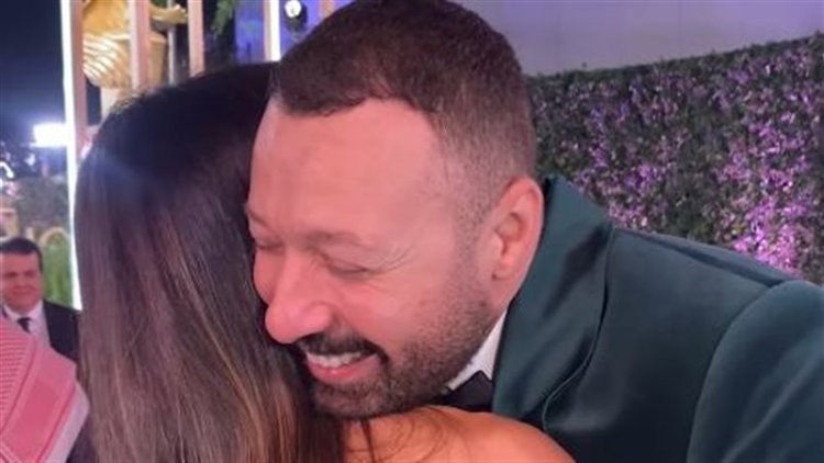 ظهور عفوي لأحمد فهمي مع جيسيكا عازار في Joy Awards يثير تفاعل السوشيال ميديا