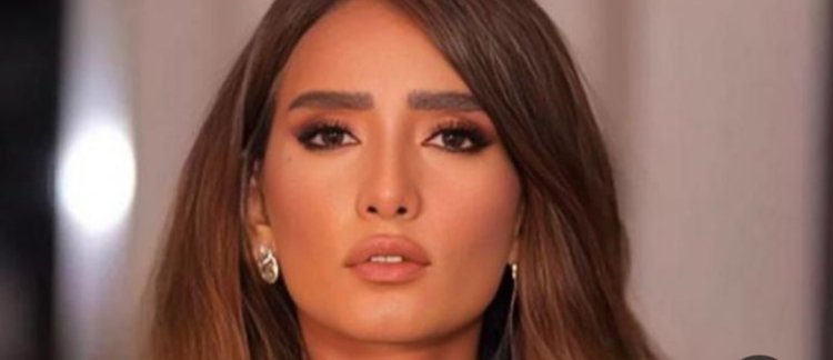 وفاة شقيق الفنانة زينة ..والجنازة اليوم بالقاهرة الجديدة