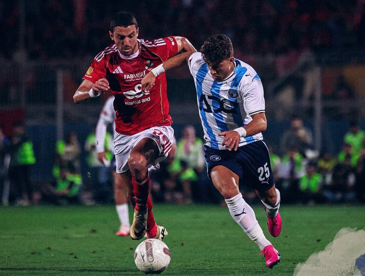 تعادل سلبي بين الأهلي وبيراميدز في الشوط الأول