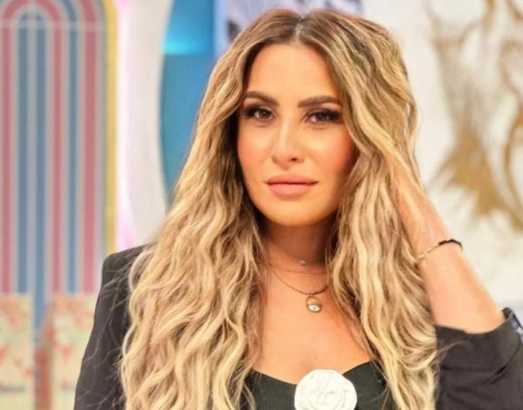 الإعلامية نرمين شريف تهدد باللجوء للقضاء بعد منشور مثير للجدل