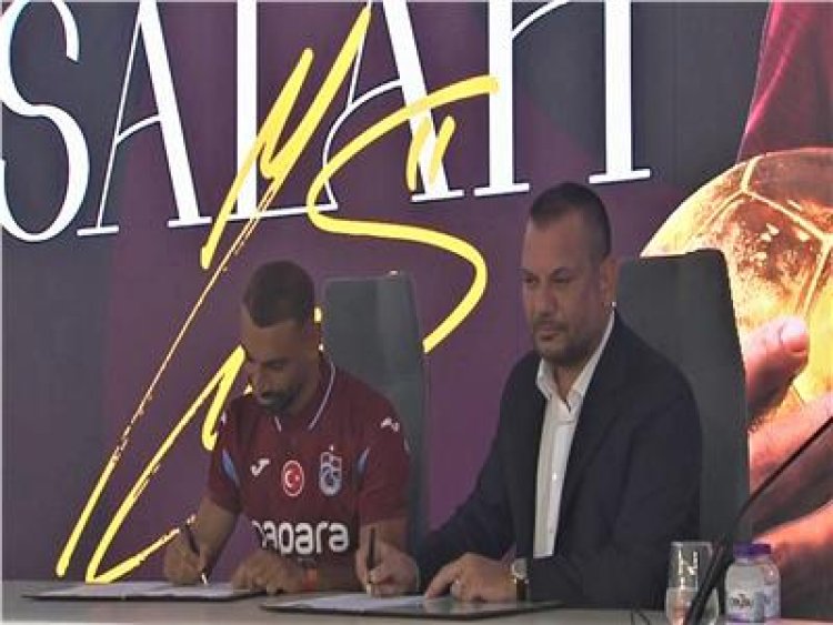 محمد صلاح يوقع رسميًا لطرابزون سبور وسط حضور جماهيري حاشد في بابارا بارك