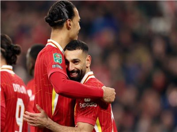 "نصحته بالبقاء".. أول تعليق من فان دايك على أزمة صلاح وسلوت