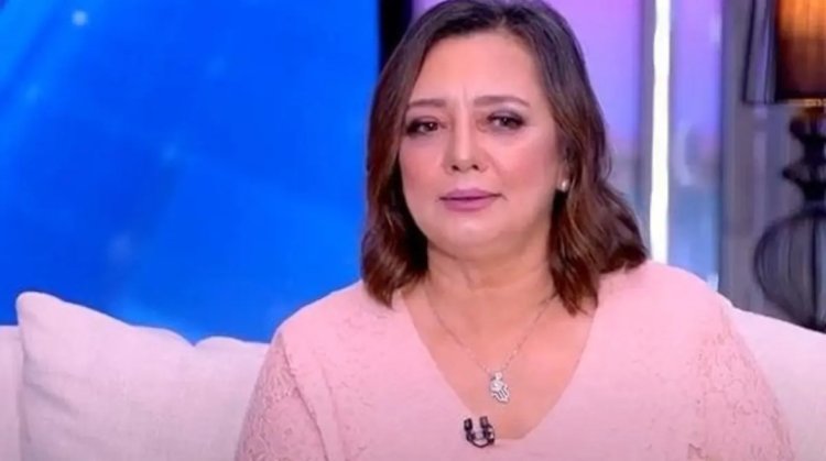 بعد انتشار شائعة وفاته اليوم.. الكشف عن توقيت وفاة والد الفنانة عزة بهاء