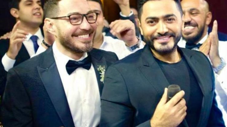 أحمد زاهر ينعى والد تامر حسني: شد حيلك يا أخويا وربنا يصبر قلبك