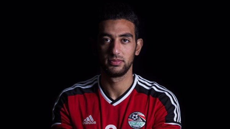 مفاجأة في تجديد عقد كوكا مع الأهلي