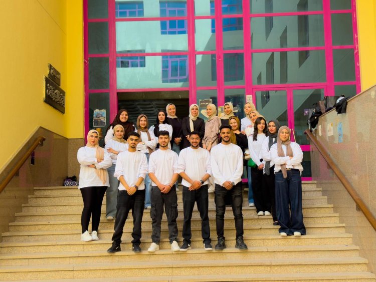 طلاب الصحافة بإعلام «6 أكتوبر» يطلقون مشروع مجلة «ضحى»