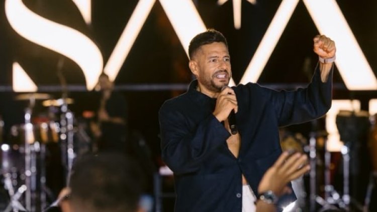 محمد حماقي يشعل «سعادة ساحل» في رأس الحكمة بمشاركة مفاجئة من بوسي